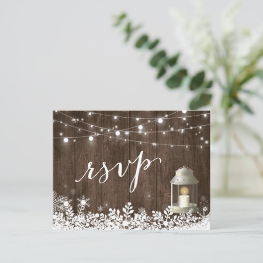 Invitation Carte Postale Feux de neige rustiques Noces RSVP (Debout devant)