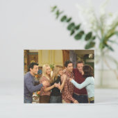 Invitation Carte Postale FRIENDS™| Cast Thanksgiving Group Hug (Debout devant)