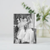 Invitation Carte Postale Gay 90's Party, années 1930 (Debout devant)