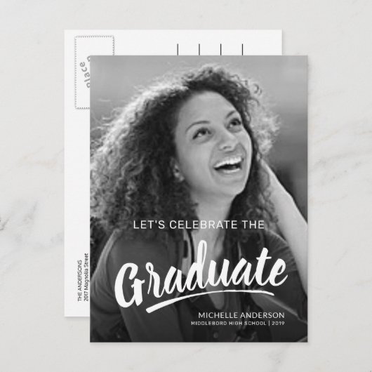 Invitation Carte Postale Graduation Gras Brush Script 2 côtés (Devant / Derrière)