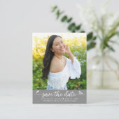 Invitation Carte Postale Gris Enregistrer la date Graduation Photo Script C (Debout devant)