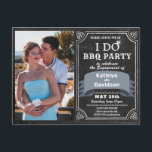 Invitation Carte Postale I DO Fiançailles Photo Black Chalkboard BBQ Party<br><div class="desc">I DO Fiançailles Photo Black Chalkboard BBQ Party Invitation carte postale. Célébrez votre événement spécial avec cette belle carte d'invitation. Tous les textes sont pré-arrangés pour que vous personnalisiez facilement et rapidement avec vos propres détails.</div>