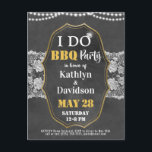 Invitation Carte Postale JE FAIS Fiançailles Élégant Lace Chalkboard BBQ Pa<br><div class="desc">JE FAIS Fiançailles Elegant Lace Chalkboard BBQ Party Invitation carte postale. Célébrez votre événement spécial avec cette belle carte d'invitation. Tous les textes sont pré-arrangés pour que vous personnalisiez facilement et rapidement avec vos propres détails.</div>