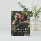 Invitation Carte Postale Mariage photo de script moderne (Debout devant)