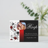 Invitation Carte Postale Mariage Rose moderne rouge et noir RSVP (Debout devant)