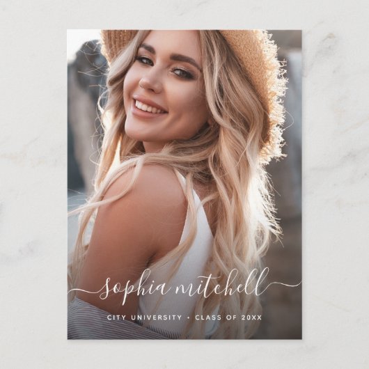 Invitation Carte Postale Nom dans le script | Blush Pink Photo Graduation (Devant)