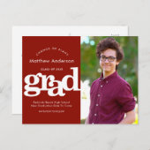Invitation Carte Postale Plan de changement de graduation rouge photo typog (Devant / Derrière)
