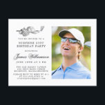 Invitation Carte Postale Thème de golf 21ème SURPRISE Anniversaire Photo<br><div class="desc">Elégante invitation d'anniversaire en noir et blanc pour un golfeur. Le top de l'invitation est décoré d'accessoires de golf - un club de golf, balle de golf, casquette et gants. L'aquarelle crée une esthétique traditionnelle et classique. Parfait pour un bain d'anniversaire au club ou un jardin barbecue. Tout le texte...</div>
