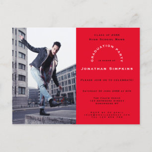 Invitation Carte Postale Votre photo/Rouge/Typographie/Graduation Party