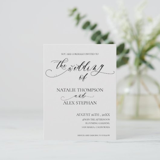 Invitation Carte Postale Whimsical Elegant noir et blanc Mariage Script (Debout devant)