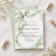 Carton d'invitation d'anniversaire avec un nœud en