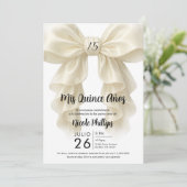 Invitation Cascade de noeud papillon crème Élégant Fête de Qu (Debout devant)