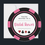 Invitation Casino Poker Chip rose et blanc Fête des mariées<br><div class="desc">Éblouissez vos invités en leur envoyant ces invitations rondes de douche nuptiale à jetons rose,  noir et blanc. Ils attendent avec impatience de se joindre à vous pour cette fête inoubliable !</div>