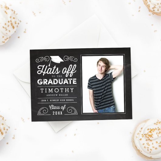 Invitation Casquettes Hors Chalkboard Graduation