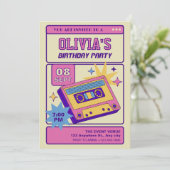Invitation Cassette de musique rétro rose beige  (Debout devant)