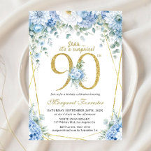 Célébration chic des 90 ans avec cadre floral bleu