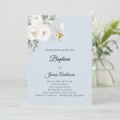Invitation Célébration de baptême fleurs bleues et blanches g (Debout devant)