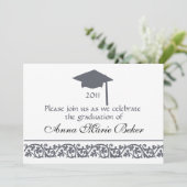 Invitation Célébration des diplômes (Debout devant)