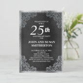 Invitation Célébration élégante noire et argent de 25 ans de (Debout devant)