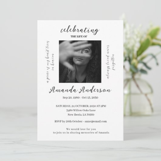 Invitation Célébration minimale de la vie Funérailles commémo (Debout devant)