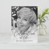 Invitation Célébration moderne de la vie en noir blanc (Debout devant)