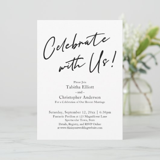 Invitation Célébrez avec nous écriture manuscrite Simple Noir (Debout devant)