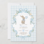 Invitation Certains Lapin a un Ruban Bleu Gingham pour son 1e (Devant)