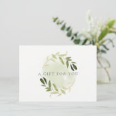 Invitation Certificat cadeau Gold Green Foliage Aquarelle (Debout devant)