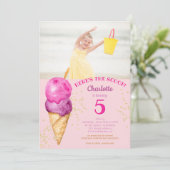 Invitation C'est le 5ème anniversaire de la photo de la crème (Debout devant)