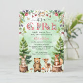 Invitation C'est un Baby shower d'animaux de bois (Debout devant)