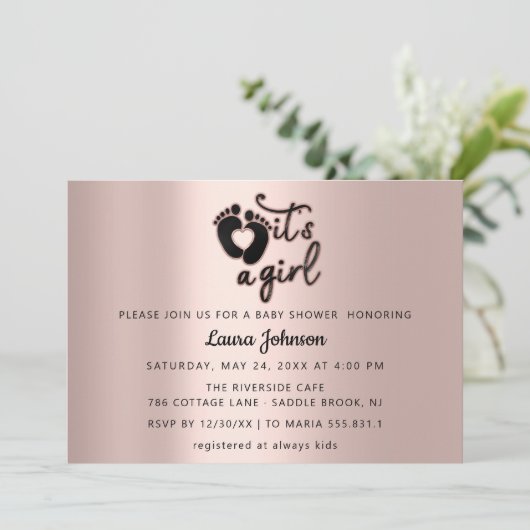 Invitation C'est un script de fille Custom New Baby Rose Pied (Debout devant)