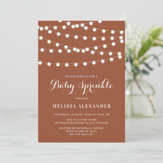 Invitation Chaîne Whimsical Lights Terracotta Baby Sprinky (Debout devant)