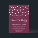 Invitation Chaîne Whimsical Lumières Purple Sweet 16 Partie<br><div class="desc">Invitation fantaisiste et élégante de Sweet sixteen Party avec lumières suspendues blanches. Cette invitation est parfaite pour les fêtes en plein air. D'autres événements et d'autres arrière - plans sont disponibles.</div>