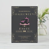 Invitation Chalboard Black & Gold Black Chandelles Halloween (Debout devant)