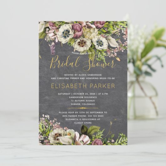 Invitation Chalet gris floral rustique chute douche nuptiale (Debout devant)