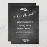 Invitation Chalkboard & Botanique Nous Nous Sommes Mariés Réc<br><div class="desc">Cette carte de réception de mariage sophistiquée mais rustique présente une image d'arrière - plan en damier texturé surmontée d'une simple pression d'aquarelle botanique en haut et en bas. J'ai ajouté une police de script d'écriture manuscrite décontractée de ma collection pour rendre un graphique représentant les mots "Nous nous sommes...</div>