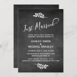 Invitation Chalkboard & Botanique Réception Juste Marié<br><div class="desc">Cette carte de réception de mariage sophistiquée mais rustique présente une image d'arrière - plan en damier texturé surmontée d'une simple pression d'aquarelle botanique en haut et en bas. J'ai ajouté une police de script d'écriture manuscrite décontractée de ma collection pour rendre un graphique représentant les mots "Juste marié". Vos...</div>