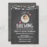 Invitation Chalkboard L'amour de la Fête des mariées de bière<br><div class="desc">Chalkboard Bière Fête des mariées Love est brasser Invitation,  Bière Fête des mariées Bière Bière Bière Mariage Invitation Bière,  Fête des mariées Bière</div>