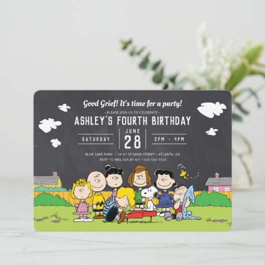 Invitation Chalkboard Peanuts Charlie Brown et Gang Anniversa (Debout devant)
