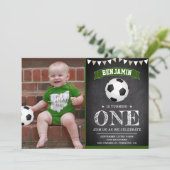Invitation Chalkboard Soccer 1er photo de fête d'anniversaire (Debout devant)
