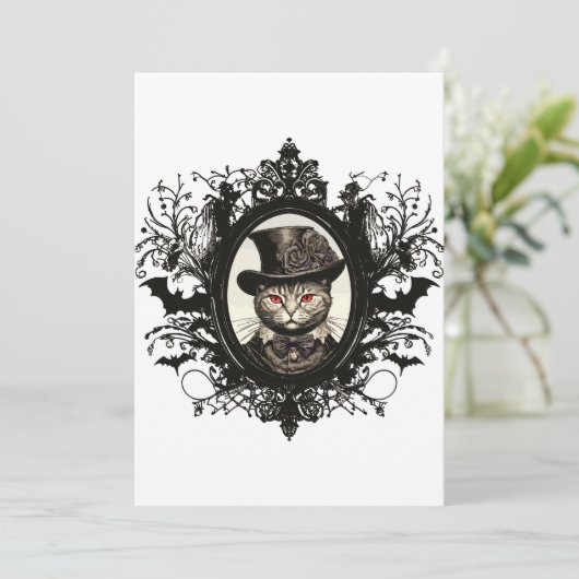 Invitation Chat d'Halloween, Chat Vampire, crocs de dame (Debout devant)