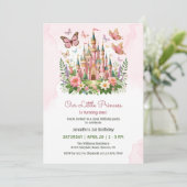 Invitation Château Rose Fantaisiste Petite Princesse 1er Anni (Debout devant)