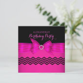 Invitation Chaud rose Bow noir Chevron rayures fête d'anniver (Debout devant)