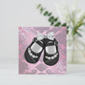 Invitation Chaussures noires roses bébé fille damassé (Debout devant)