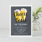 Invitation Cheers & Bières Chalkboard Adulte fête d'anniversa (Debout devant)