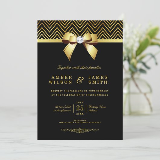 Invitation Chic Black Gold Chevrons Diamond Bow Mariage (Debout devant)
