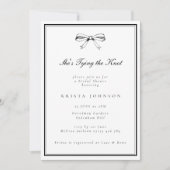 Invitation Chic Black She's Tying the Knot Bow Fête des marié (Devant)