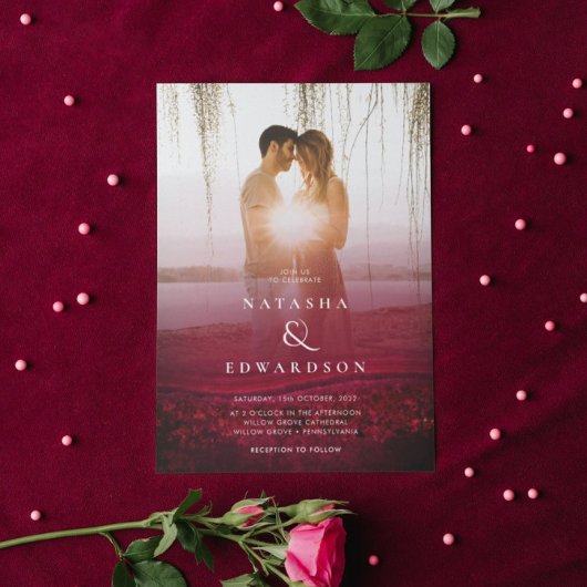 Invitation Chic Elegant Wavy Bourgogne Abstrait Mariage photo