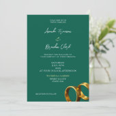 Invitation Chic Emerald Green Gold Rings Wedding (Debout devant)