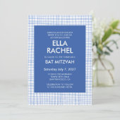 Invitation Chic Gingham Moderne Code QR Personnalisé Bar Mitz (Debout devant)